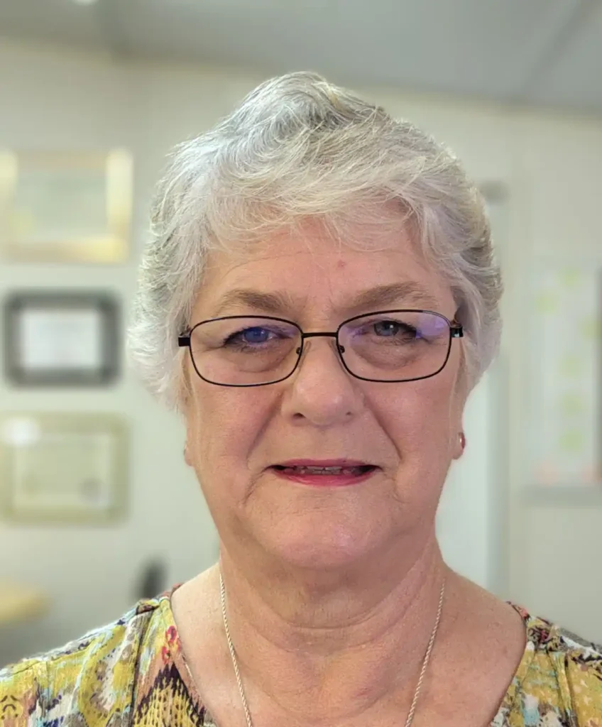 communication course instructor: Shirley B Johnson.